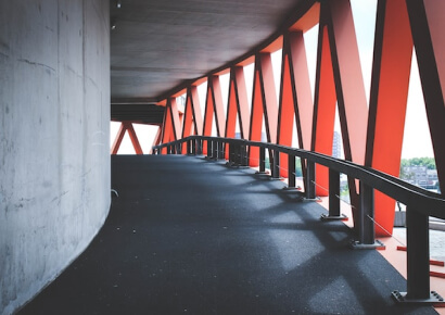 Overcoming to Challenges Informational Websites